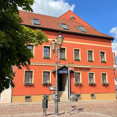 "Zur Altstadt - Am Fusse Der Osterburg" Gaststaette, Pension, Fewo Weida Экстерьер фото